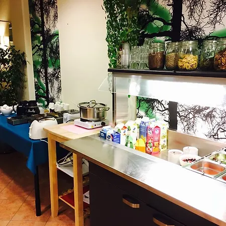 بيت شباب Godby Vandrarhem Godby