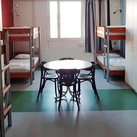 Godby Vandrarhem Hostal *